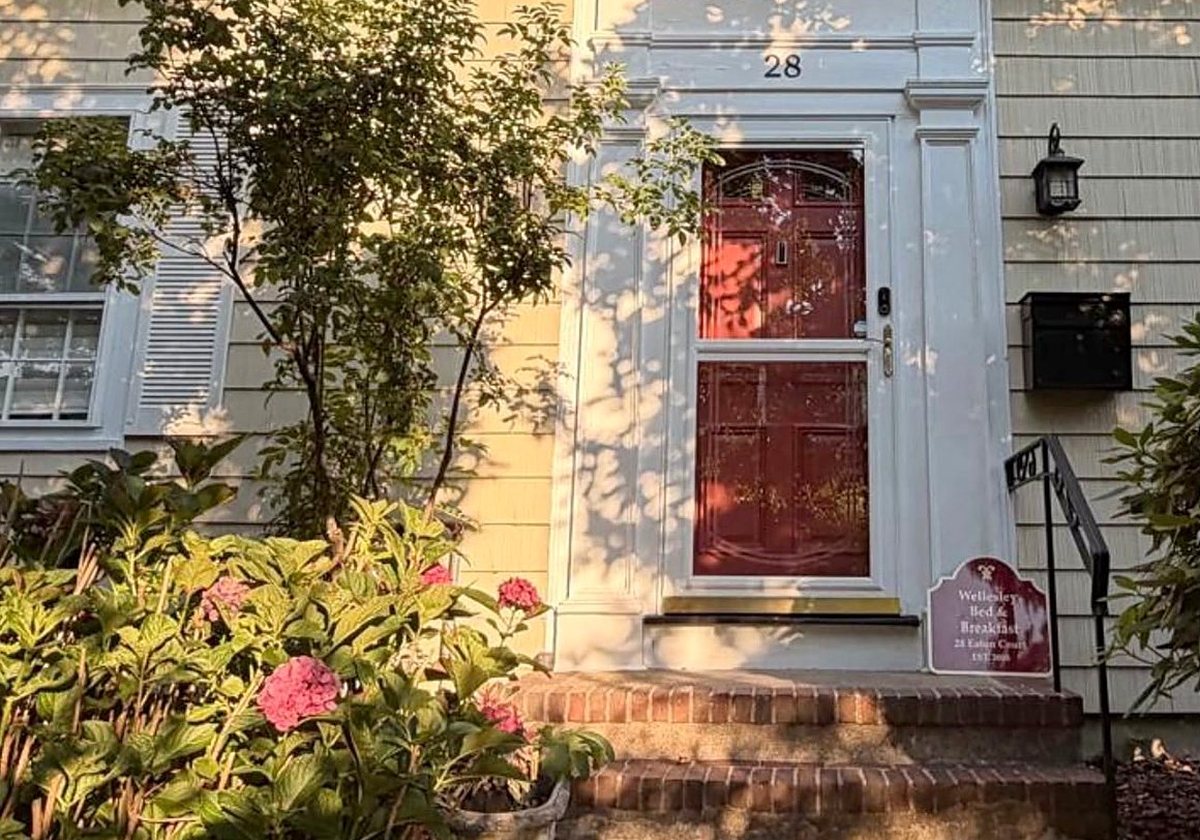 The front entrance of Wellesley Boutique Inn, a bed and breakfast at 28 Eaton Court in Wellesley Hills, Massachusetts